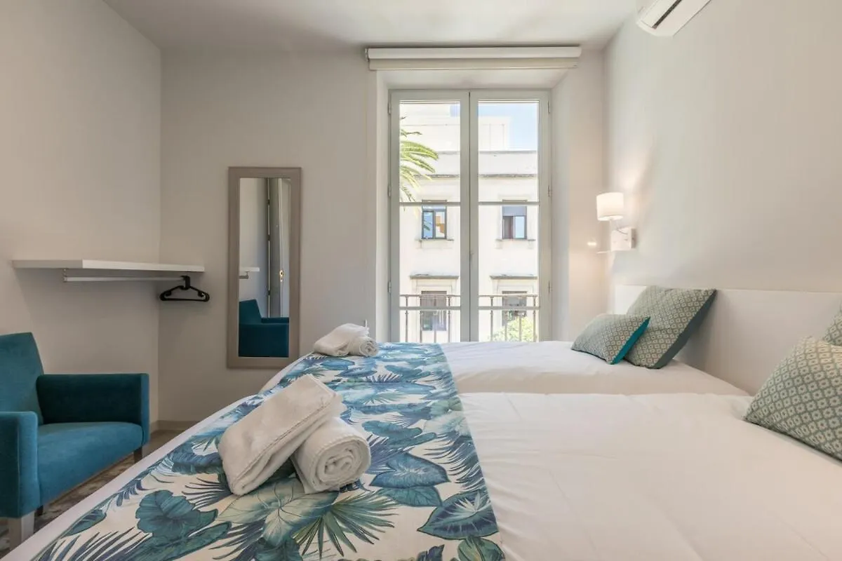 סביליה Aoa Guadalquivir Apartment