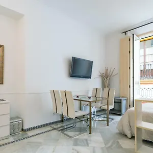Appartement Holidays Isbilia Centro By Valcambre, Séville